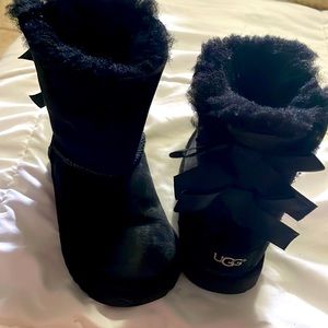 Ugg boots size 8 little girl